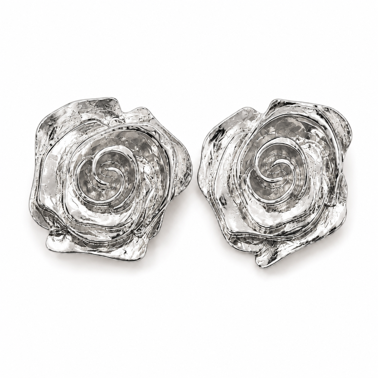 ROSE STUD
